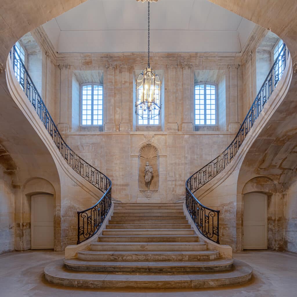 L’escalier d’honneur I “Honorable Mention Architecture” à la COMPETITION  CHROMATIC AWARDS 2021